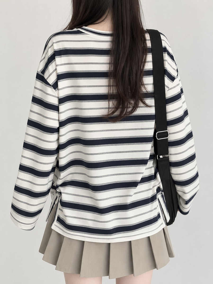 Red-Striped t-shirt with hip-length and pullover