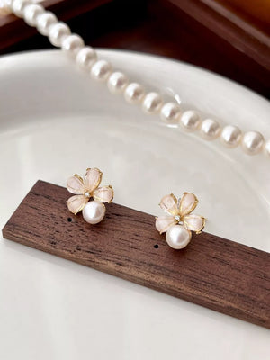 Synthetic Pearl,18K Gold-Plated,Alloy,925 silver needle,Zircon Care instructions earrings in gold with regular silhouette