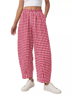 wide-leg pants in white
