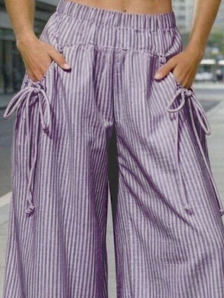 wide-leg pants in Yellow with pocketed and ankle-length