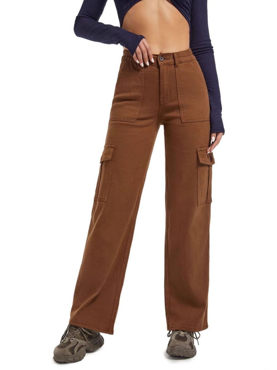 High-Waisted Cargo Jeans in Green with buttoned