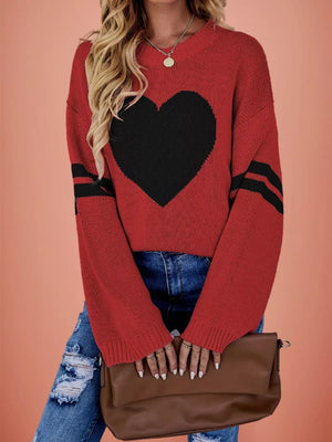 pullover sweater in Red with heart-print and ribbed cuffs