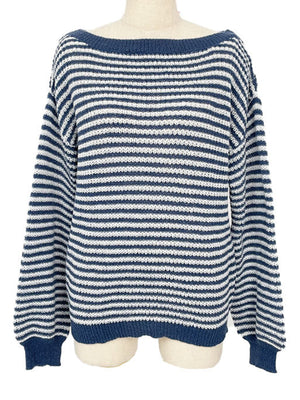 Green pullover sweater with pullover and striped