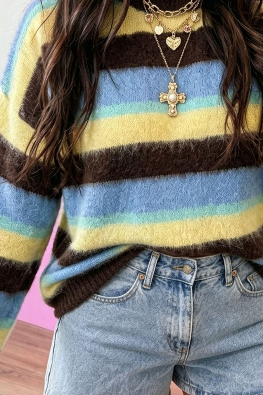 42% acrylic, 30% polyester, 28% polyamide Care instructions: Machine wash cold pullover sweater in pale yellow with relaxed