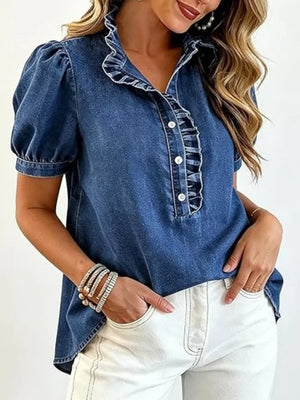 blouse in Gray with buttoned and hip-length