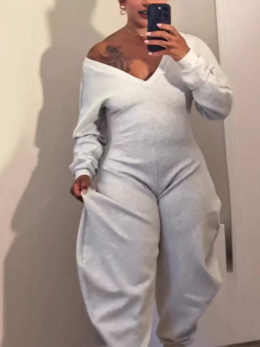 White jumpsuit with ribbed and long sleeve