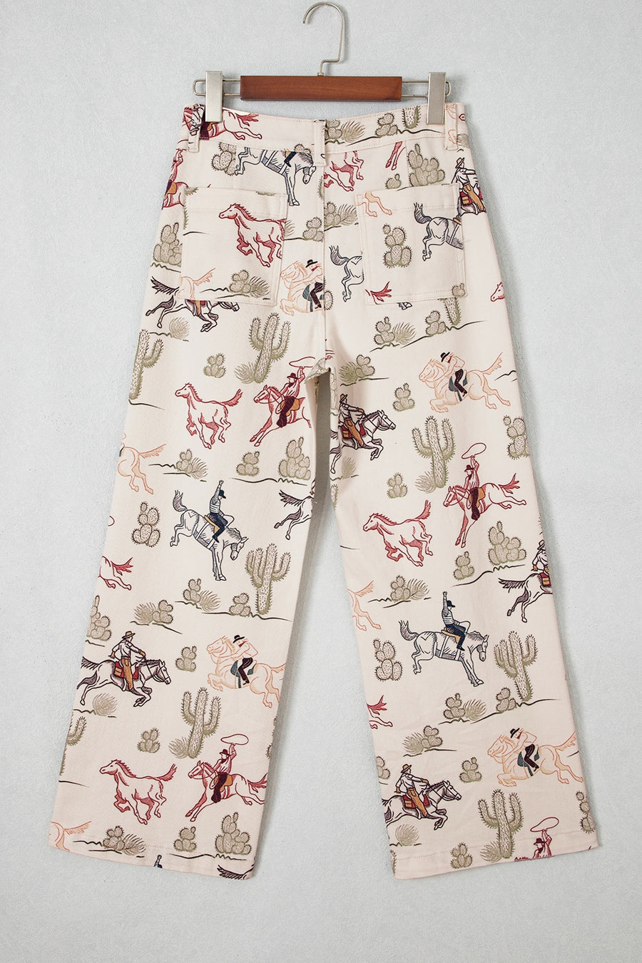 Beige jeans with ankle-length and button and zip fly