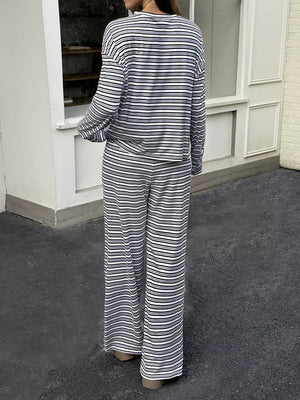 pajama set in Gray with striped and drawstring waist