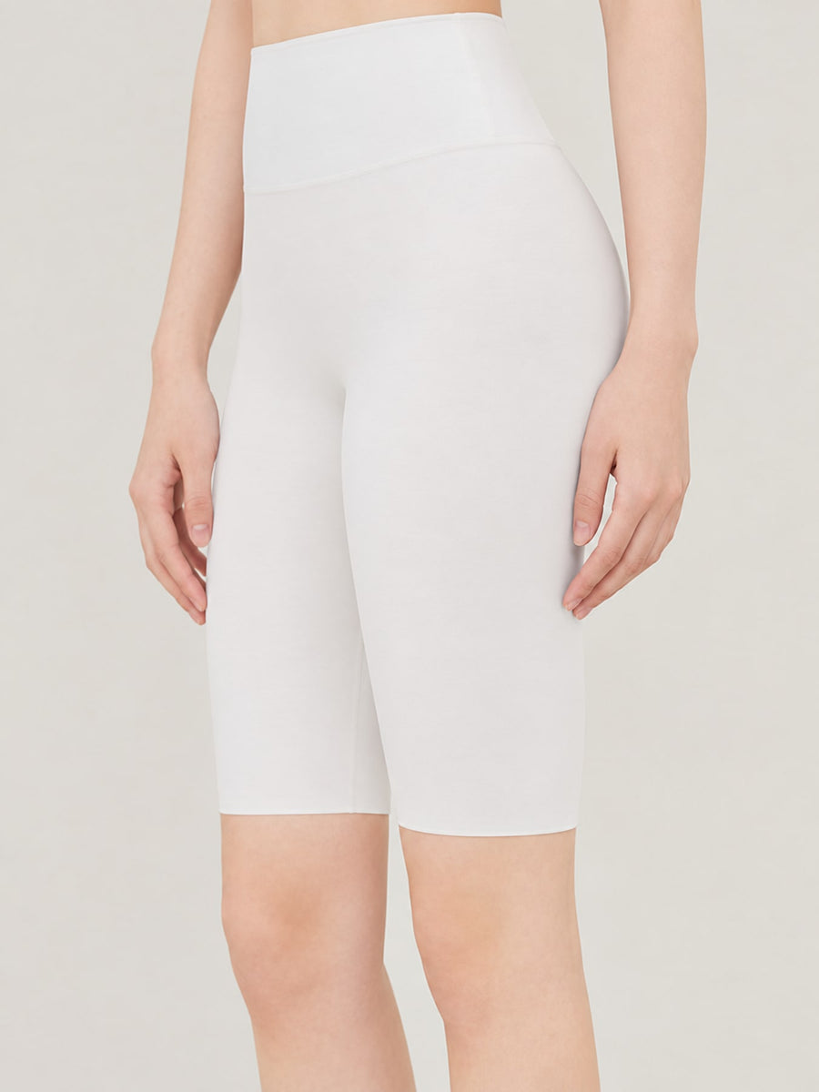 High-Waisted Seamless Compression Active Shorts in Black