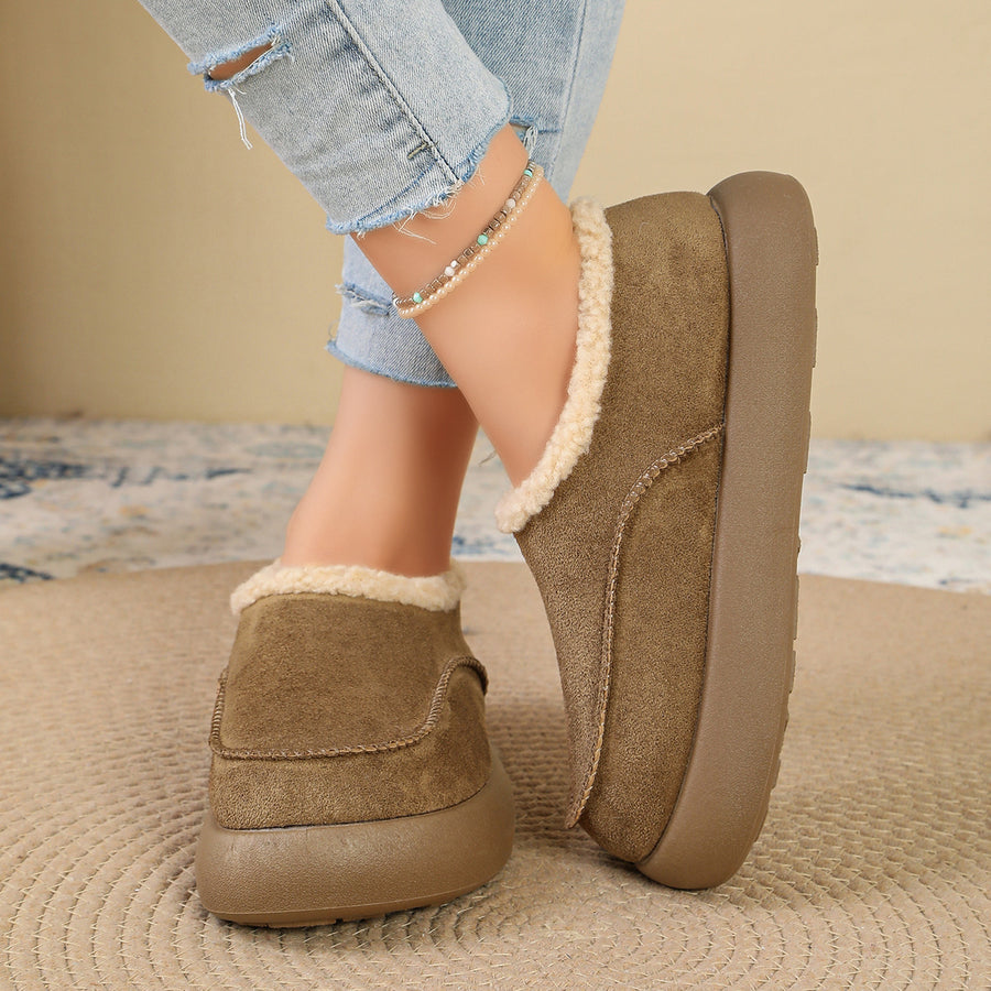 boots in Coffee Brown with plush-lined and low-cut