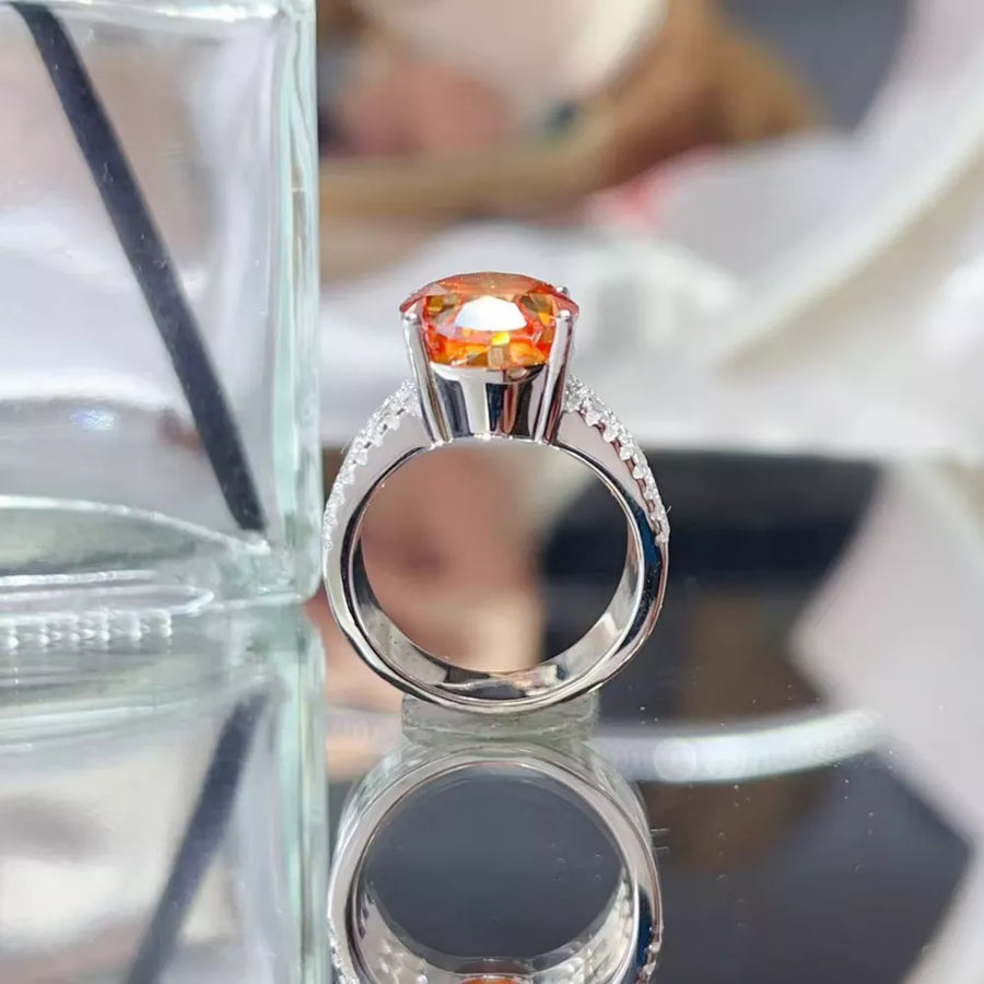 Platinum-Plated,925 sterling silver,Moissanite Carat weight: 8CT Care instructio ring in silver with band with center stone