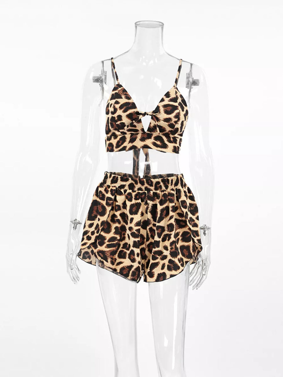 lounge set featuring leopard in Leopard with 100% polyester Care instructions: Machine wash cold texture