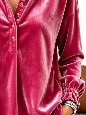 romantic blouse in Burgundy with collared