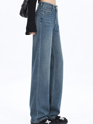 wide-leg jeans in light blue with washed and full-length