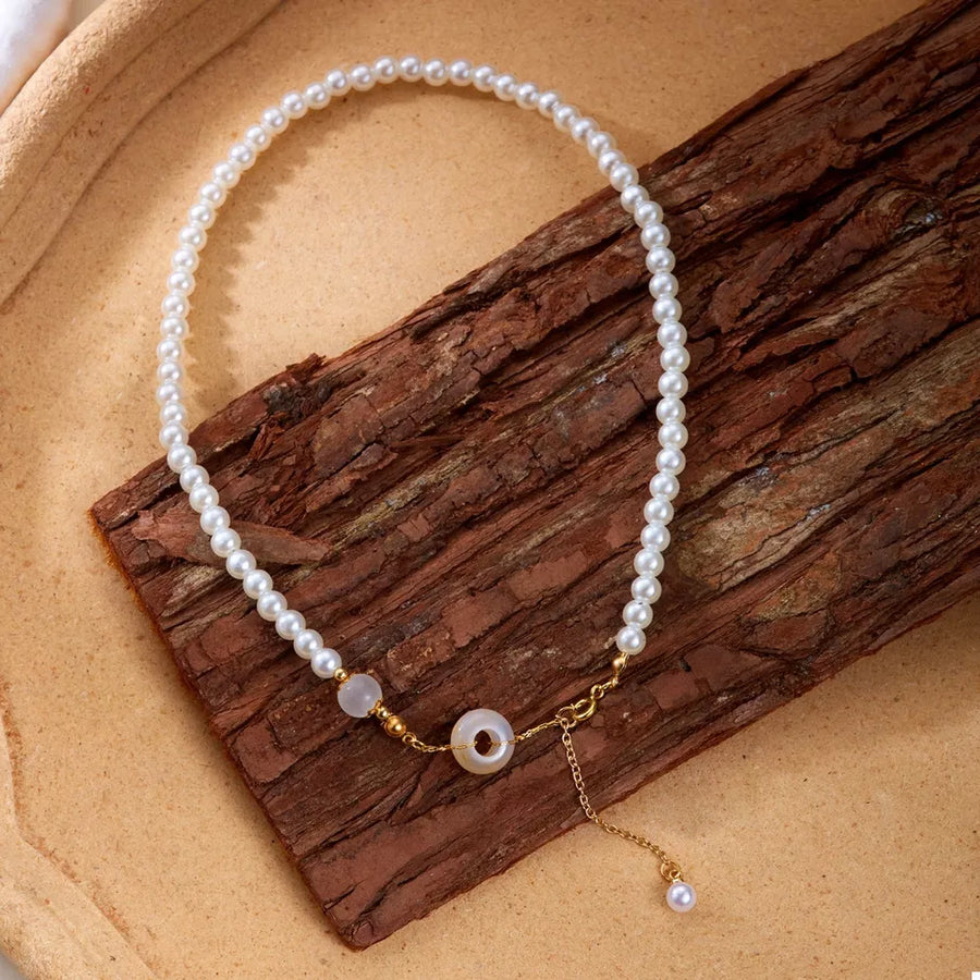 Synthetic Pearl 18k Gold-plated Resin Pendant Necklace in Gold with synthetic pearls