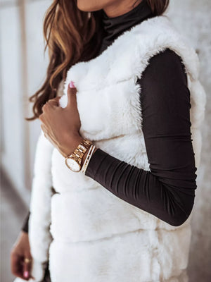 vest in Khaki with faux fur and thigh-length