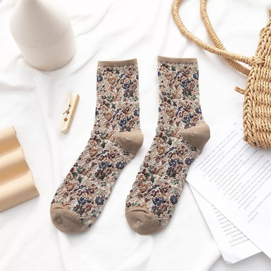 cotton Imported Size & socks in cream with regular silhouette