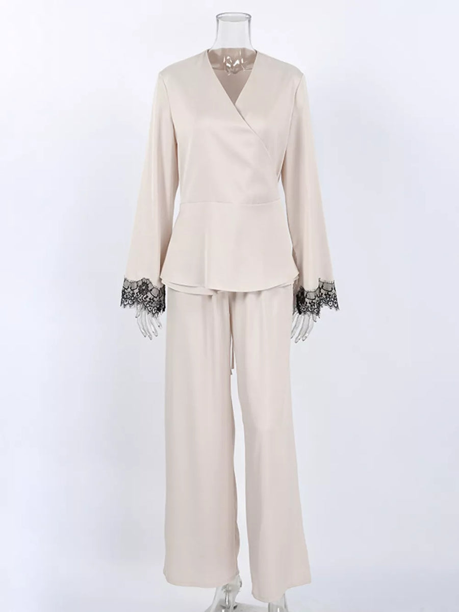 romantic pajama set in Apricot with v-neck