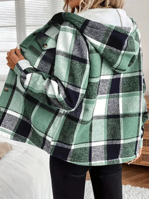 Silver fox fleece Care instructions: Hand wash cold shacket in white with regular silhouette