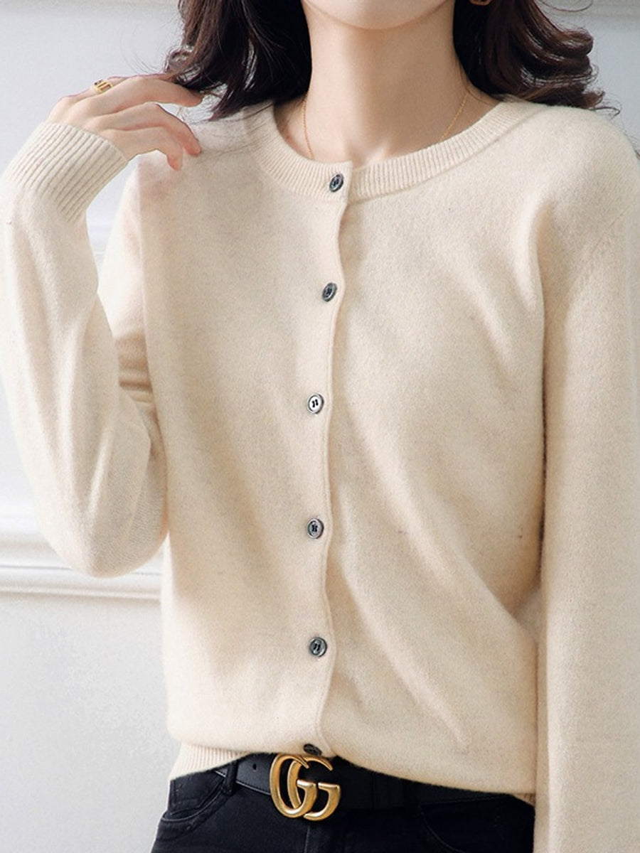 cardigan in Medium Gray with crew neck and long sleeve