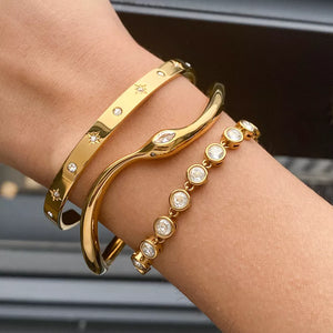 Gold bracelet