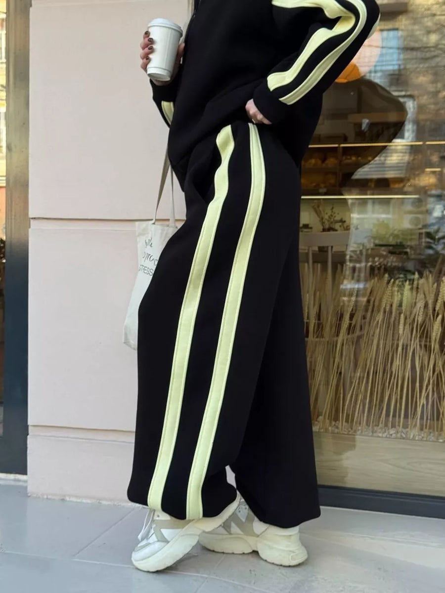 lounge set in Green with contrast stitching and hip-length, full-length