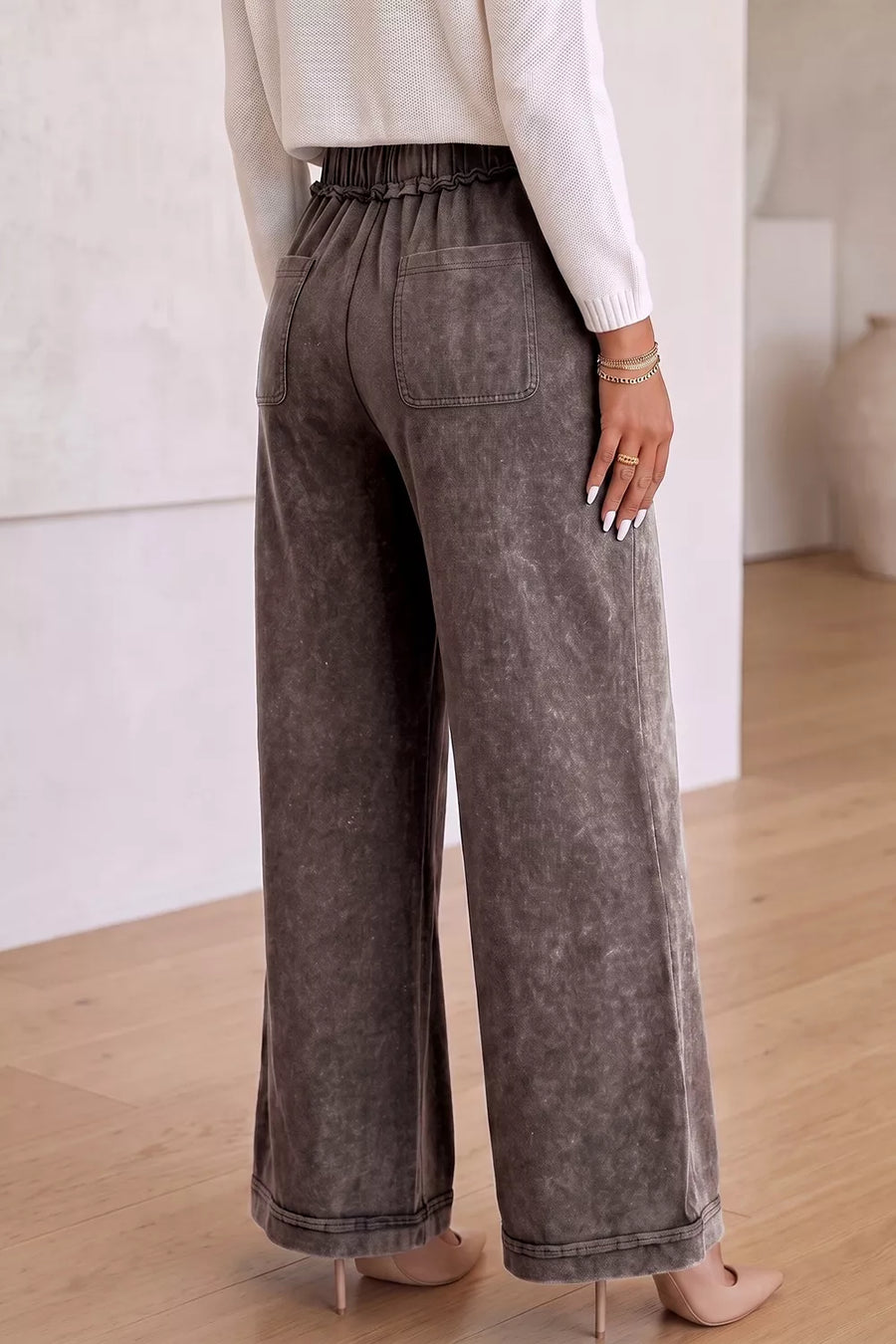 Coffee Brown wide-leg pants with full-length and drawstring