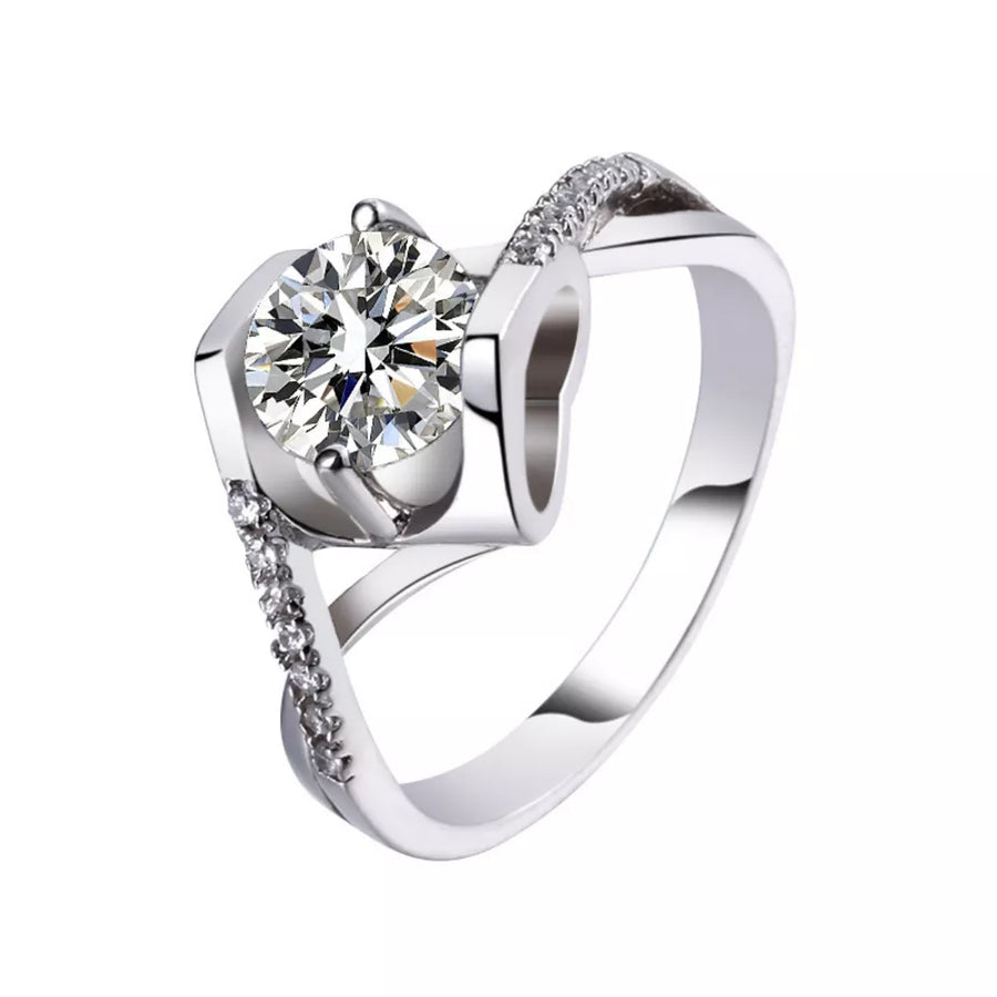 1 Carat 925 Sterling Silver Moissanite Ring in clear with adjustable