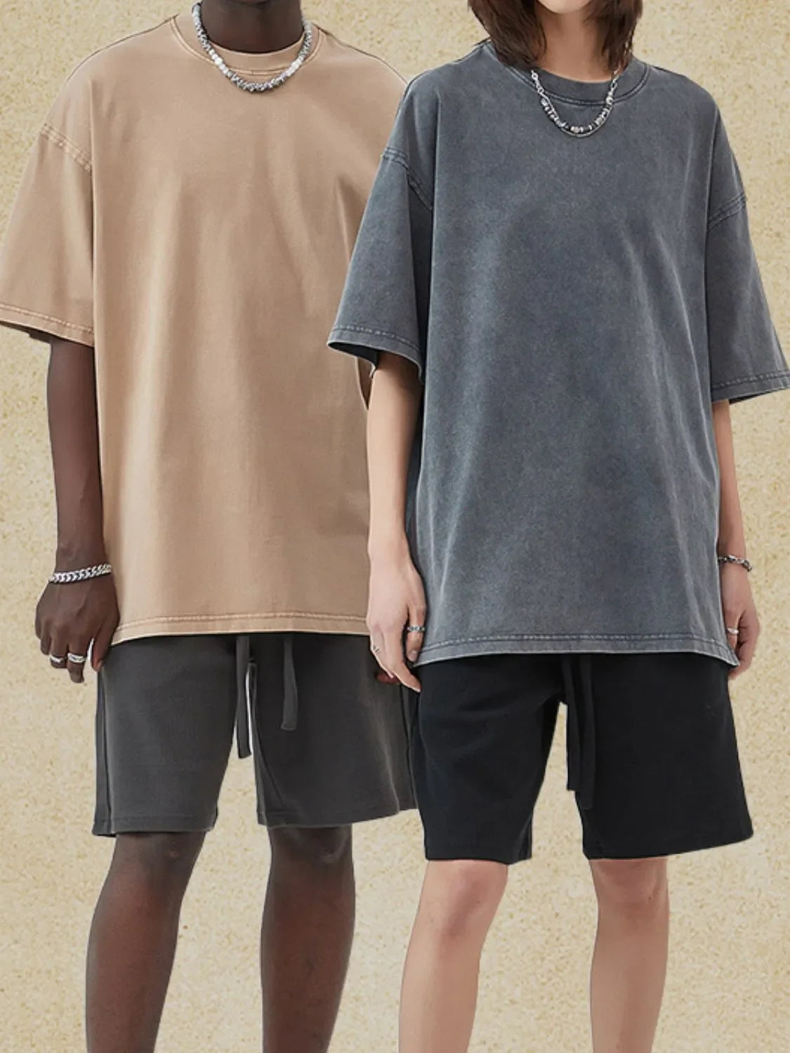 Washed cotton boxy tee in khaki and dark gray with crew neck and short sleeves.