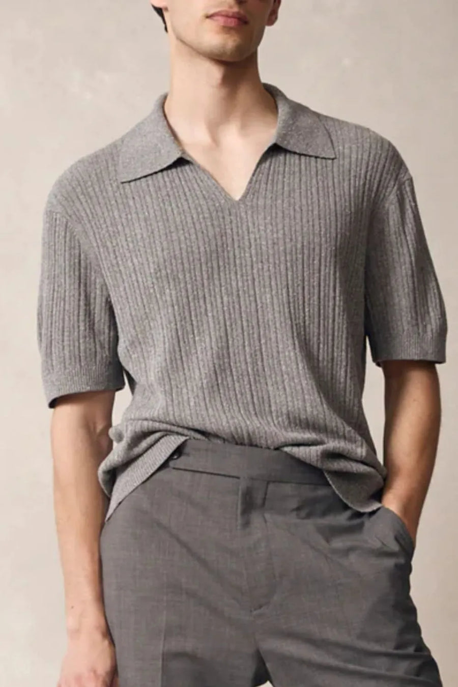 Gray ribbed knit polo shirt with Johnny collar and short sleeves