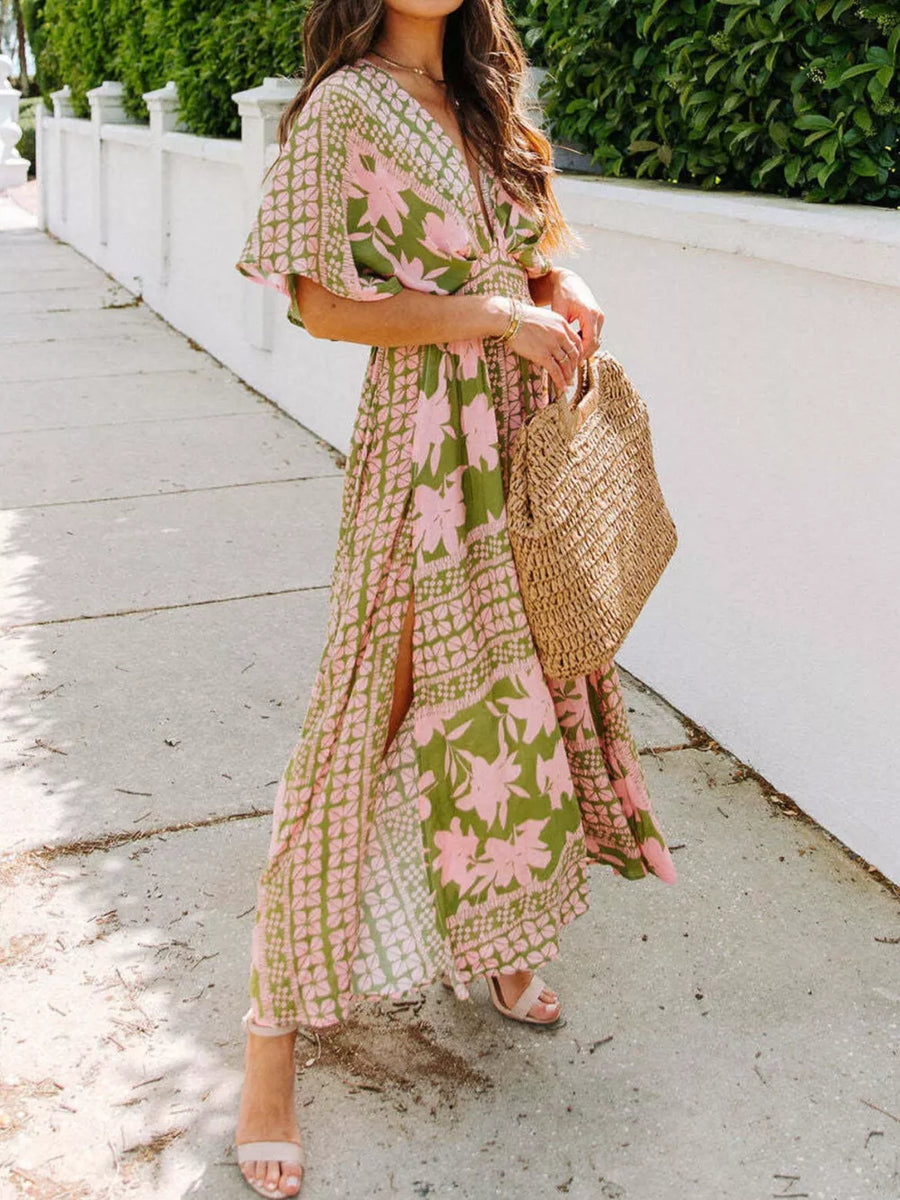 Yellow maxi dress with maxi and pullover