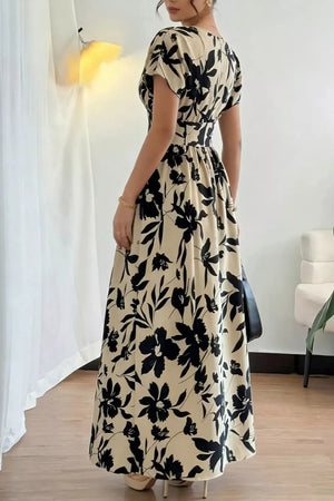 95% polyester, 5% elastane Care instructions: Machine wash cold A-line dress in Khaki with A-line silhouette