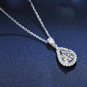 925 sterling silver,Moissanite Carat weight: 5CT Care instructions: Avoid wearin necklace in Silver with straight silhouette