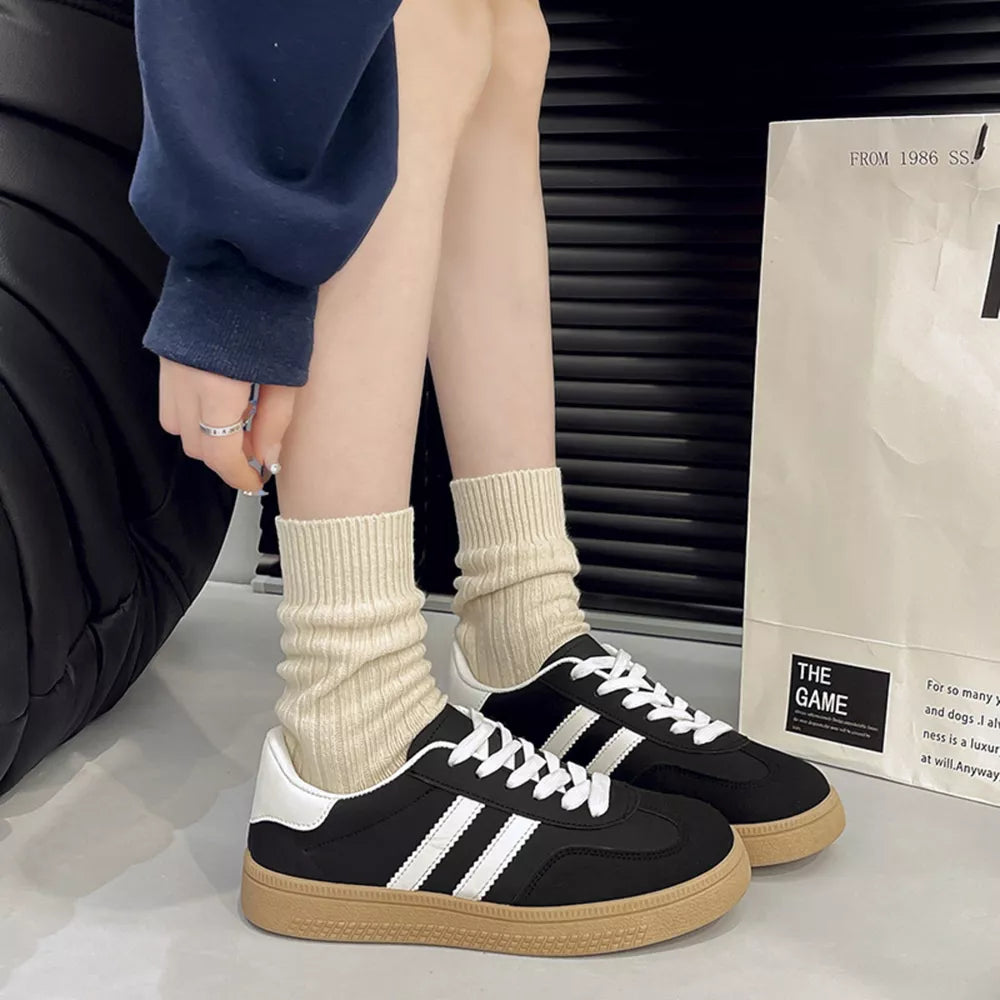 White Round Toe Lace Up Sneakers