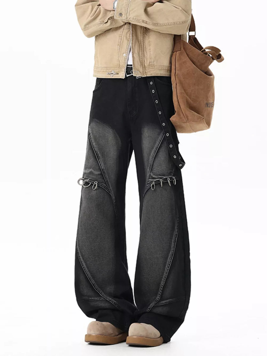 95% cotton，5% spandex Care instructions: Machine wash cold jeans in Black with wide-leg silhouette