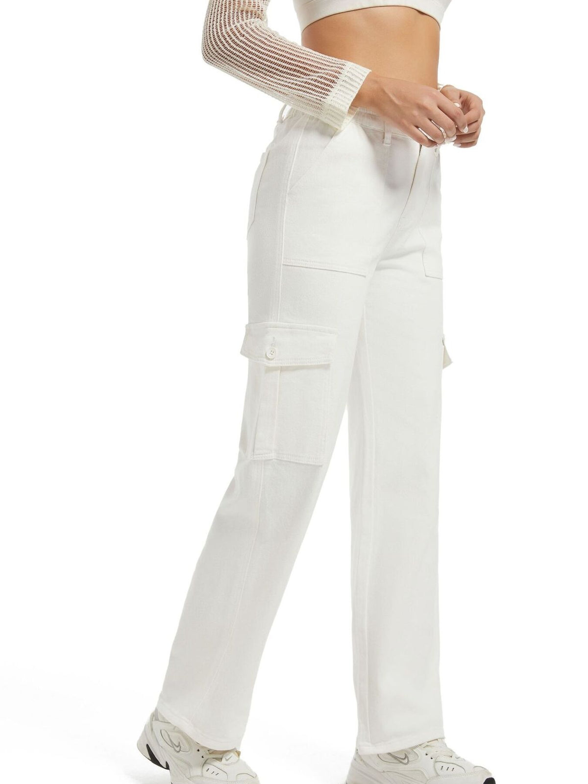 Khaki cargo jeans with full-length and button-front