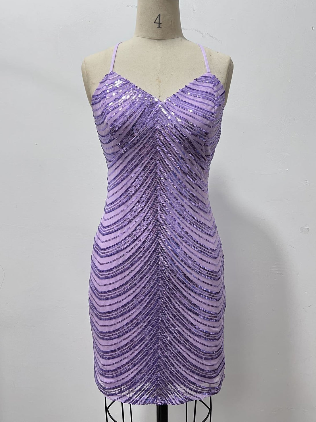 Fuchsia bodycon dress with back-zip and geometric