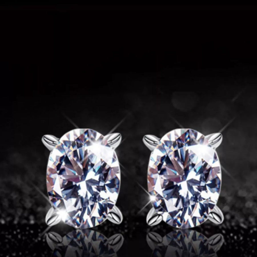 1 Carat Moissanite 925 Sterling Silver Stud Earrings in silver with faceted stone