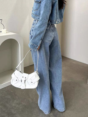wide-leg jeans in Black with pocketed and full-length