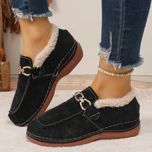 Round Toe Chain Detail Winter Slip-Ons in black with round toe