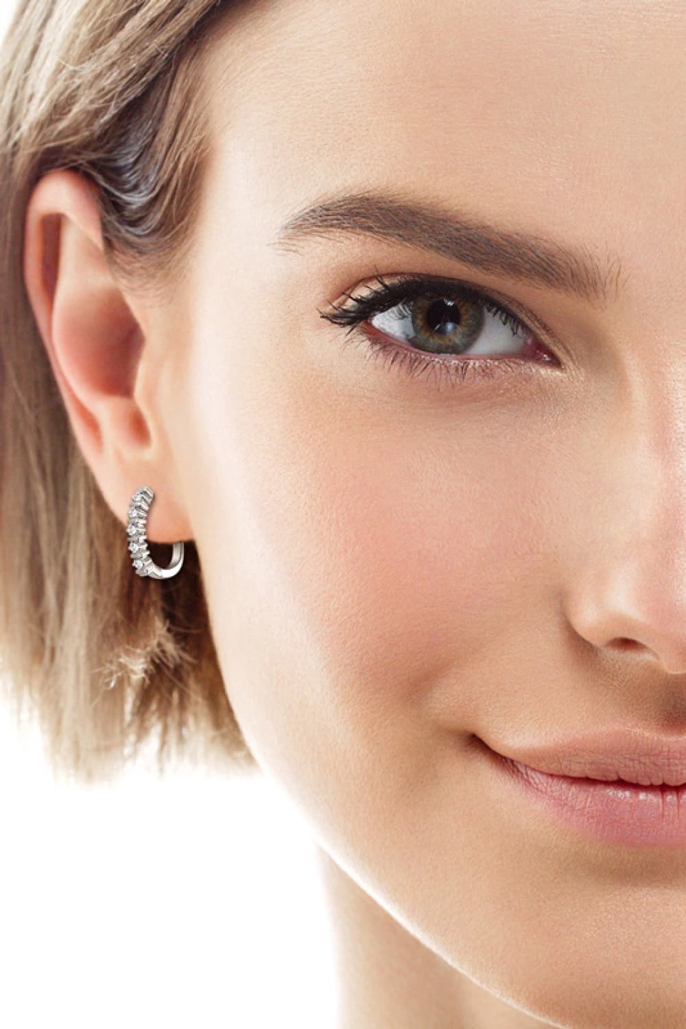 Silver pavé hoop earrings with moissanite, 18K gold-plated.