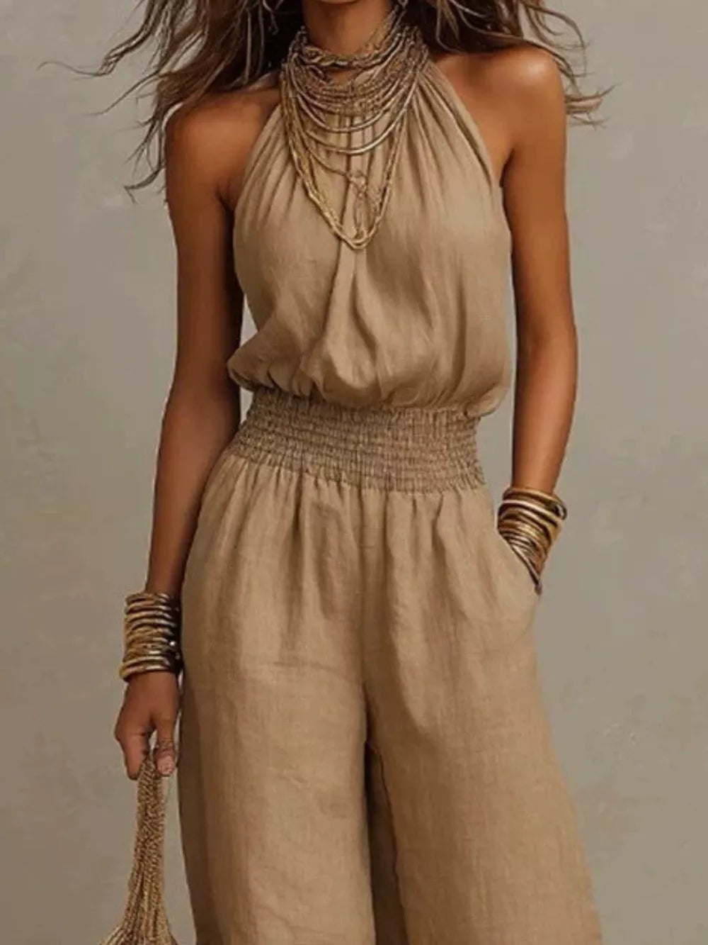 jumpsuit in Green with pocketed and full-length