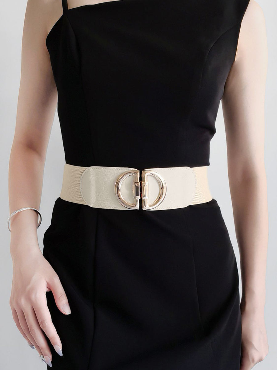 Cream elastic waist belt with double D buckle detail