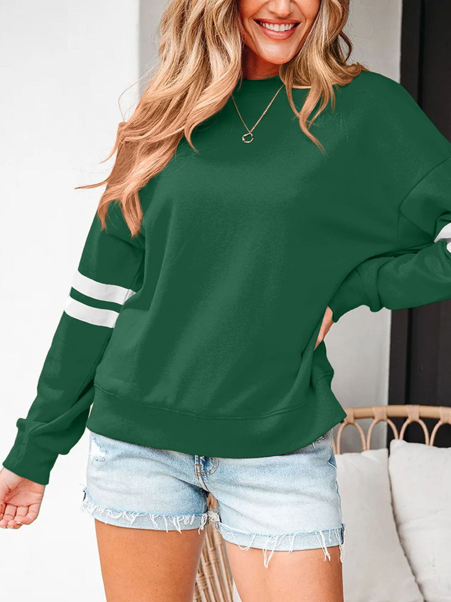 athleisure sweatshirt in Black with crew neck