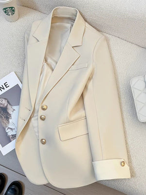 blazer in cream featuring buttoned and regular fit