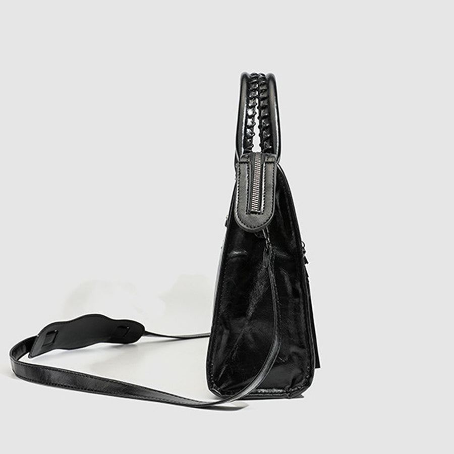 Black with handbag with top handle 8