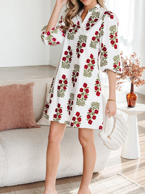 V-neck mini dress with pockets in white with red floral print, cotton, 3/4 sleeves