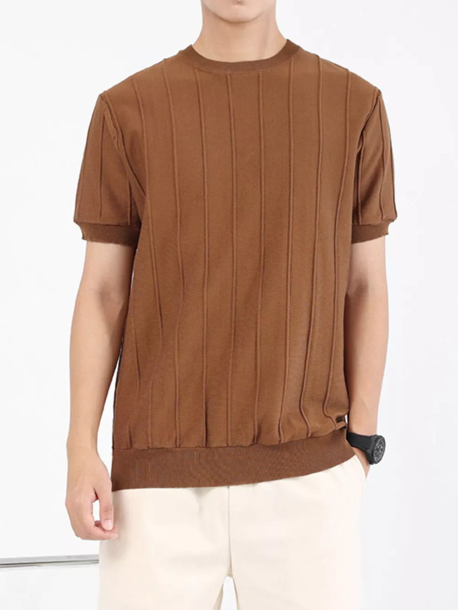 Textured short sleeve t-shirt in coffee with vertical ribbing and crew neck.