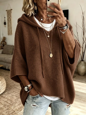 pullover hoodie in Khaki with drawstring and hip-length