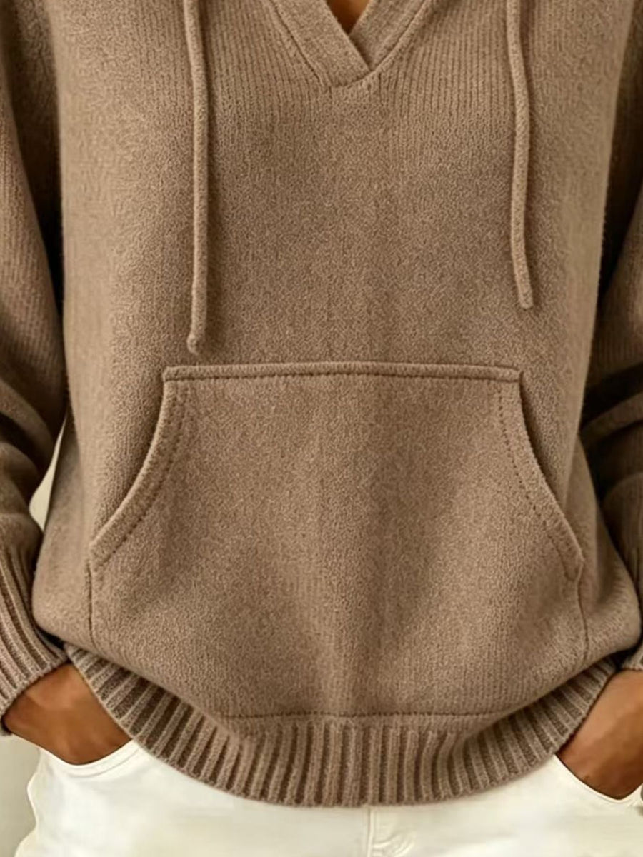 athleisure pullover hoodie in Black with hooded
